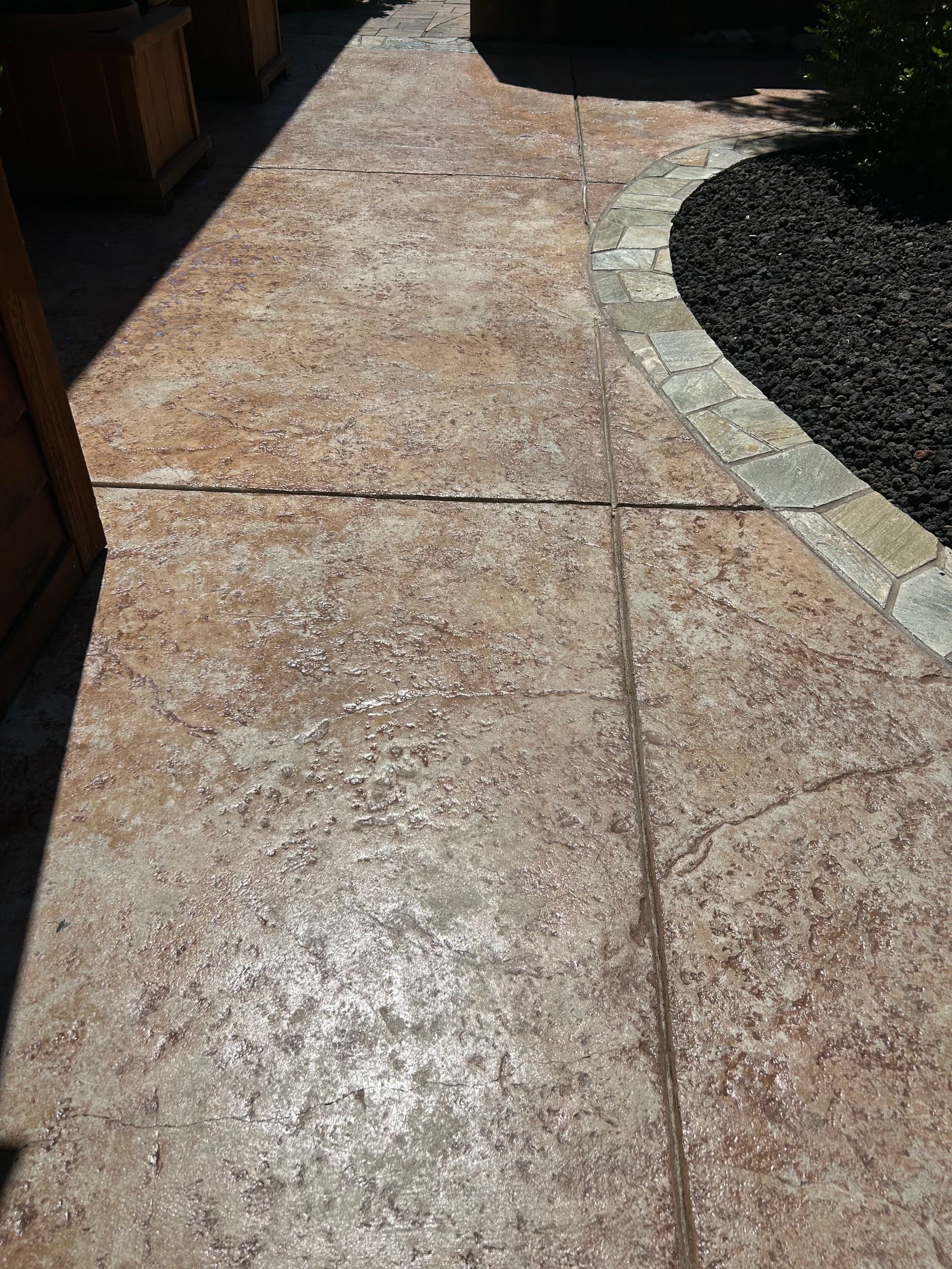 Gallery photos for Cleaning and Sealing Decorative Stone and Concrete Surfaces Right: Image #5