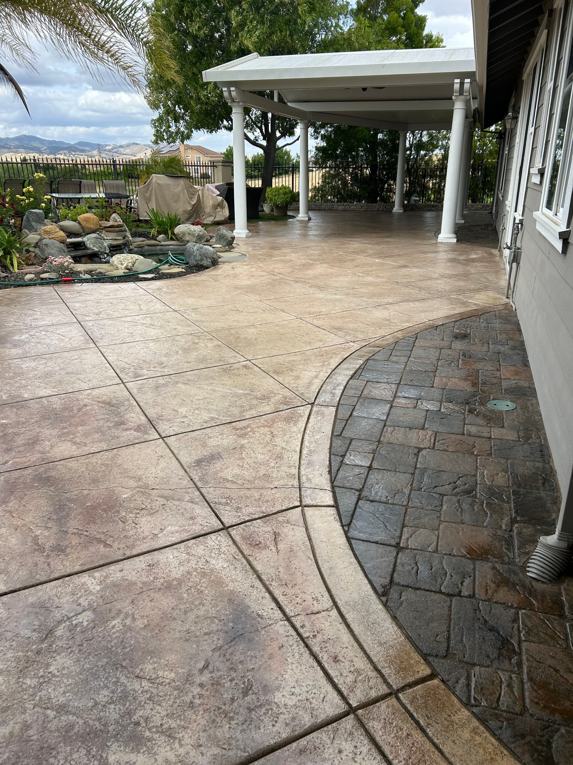 Gallery photos for Stamped Concrete Patio and Walkway Clean and Seal: Image #2