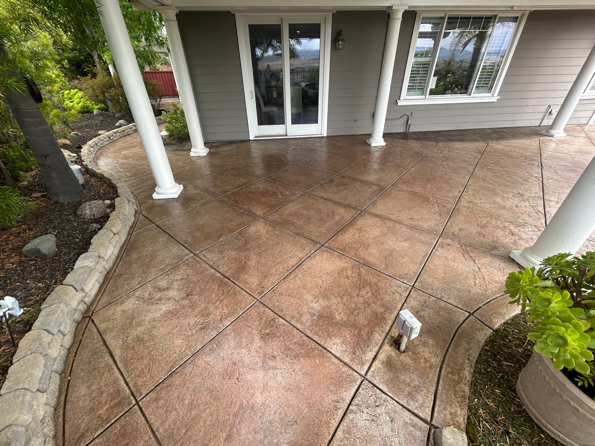 Gallery photos for Stamped Concrete Patio and Walkway Clean and Seal: Image #5
