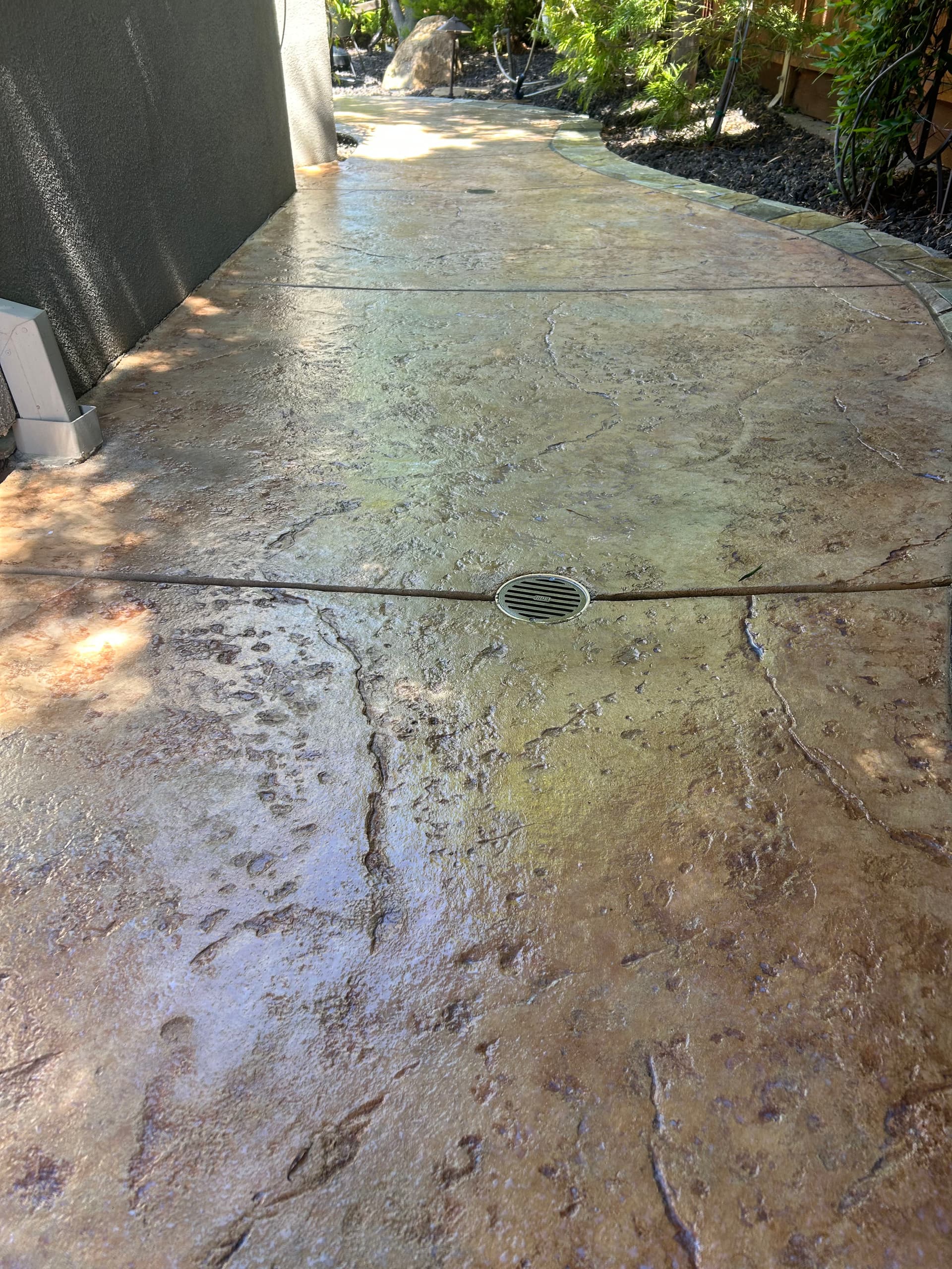 Gallery photos for Cleaning and Sealing Decorative Stone and Concrete Surfaces Right: Image #9