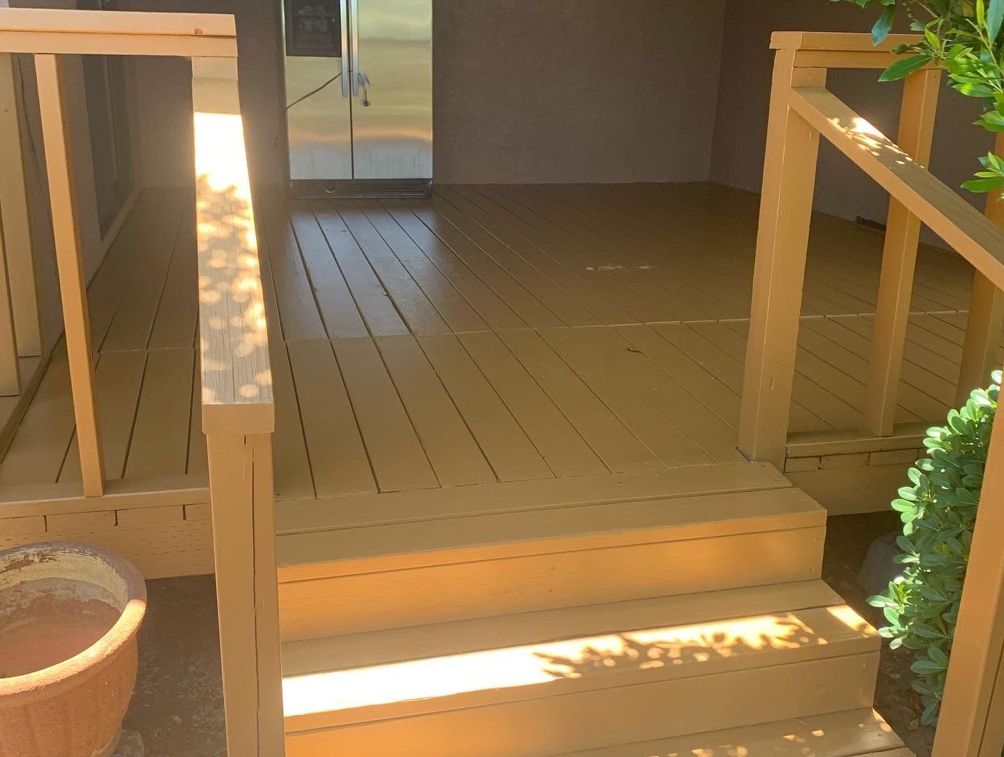 Gallery photos for Deck Painting and Concrete Sealing Done Right: Image #6