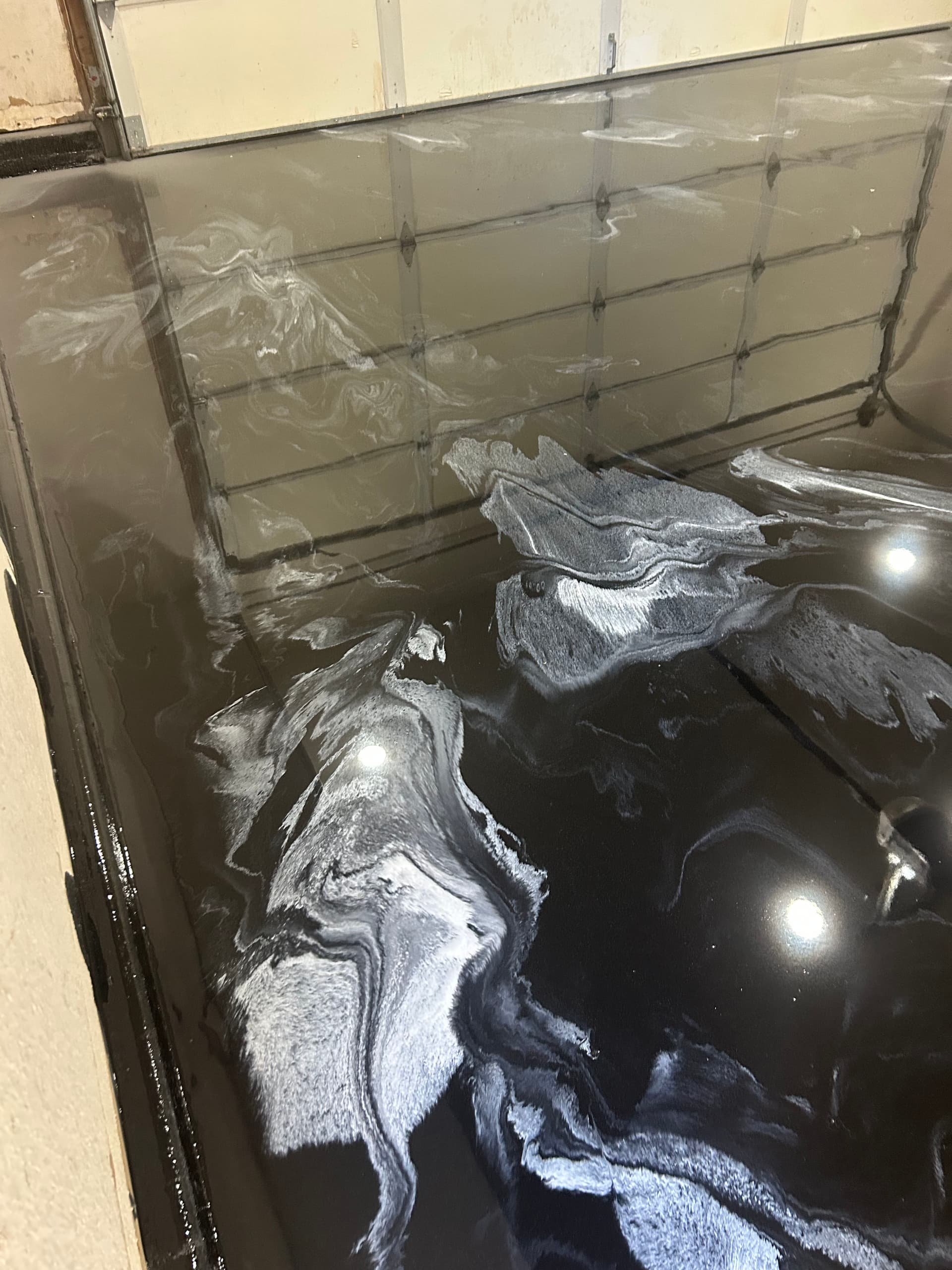 Gallery photos for Black and White Custom Epoxy Metallic Garage Floor: Image #3