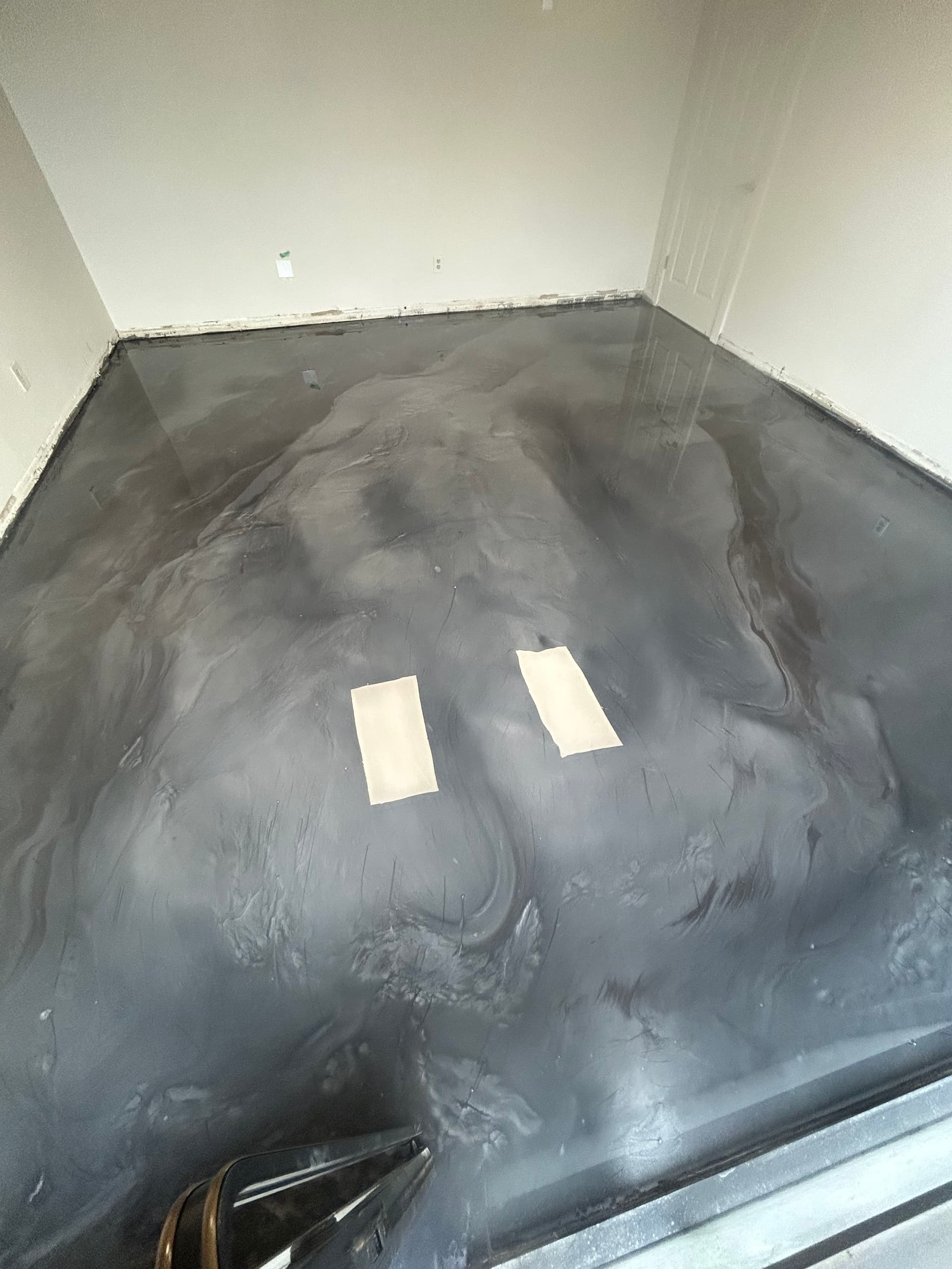 Gallery photos for Blue Gray Metallic Epoxy Floors for a Bathroom and Office: Image #8