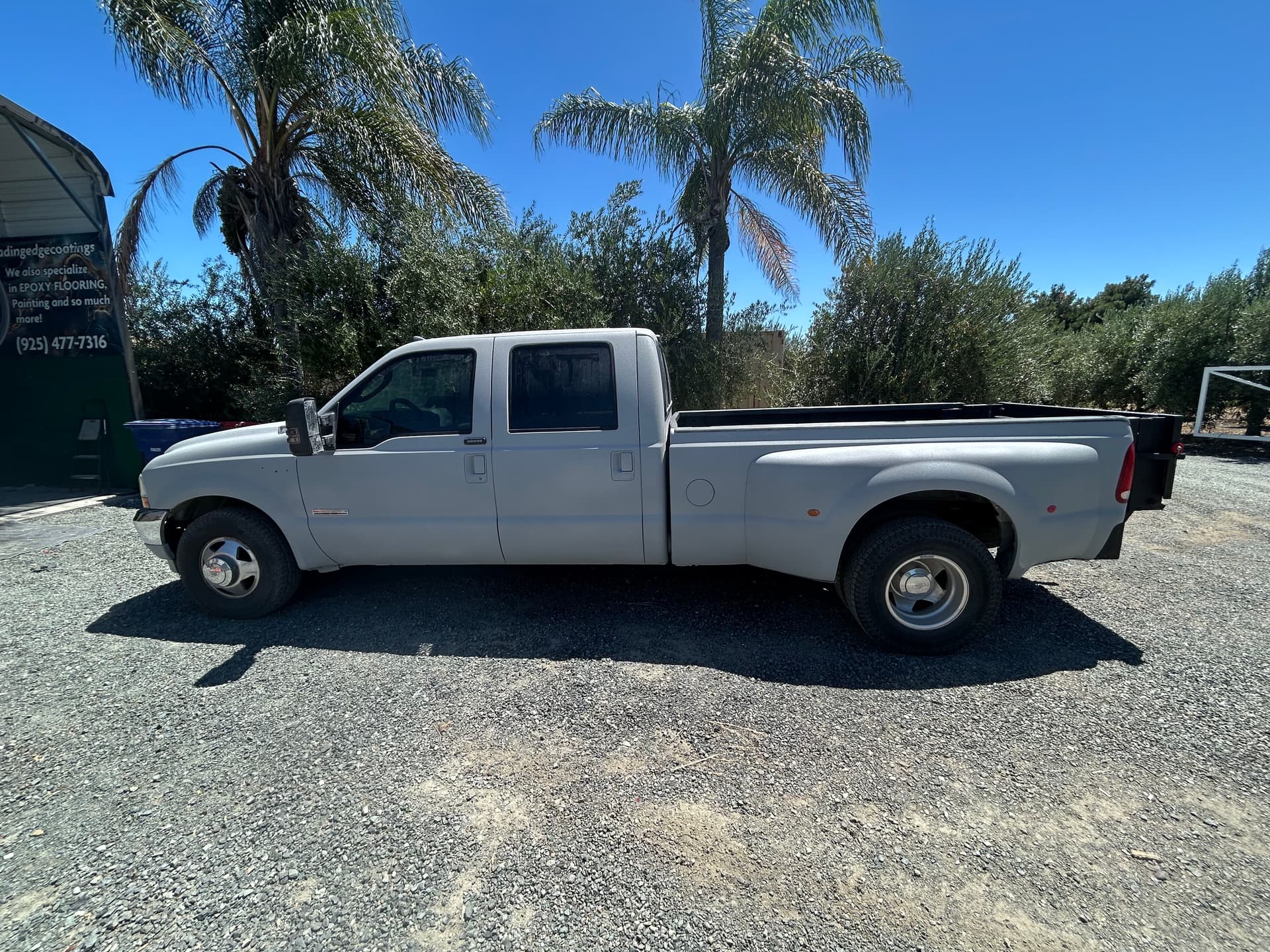 Gallery photos for Full Truck Coating and Bedliner Done Right on This Ford F-350: Image #5