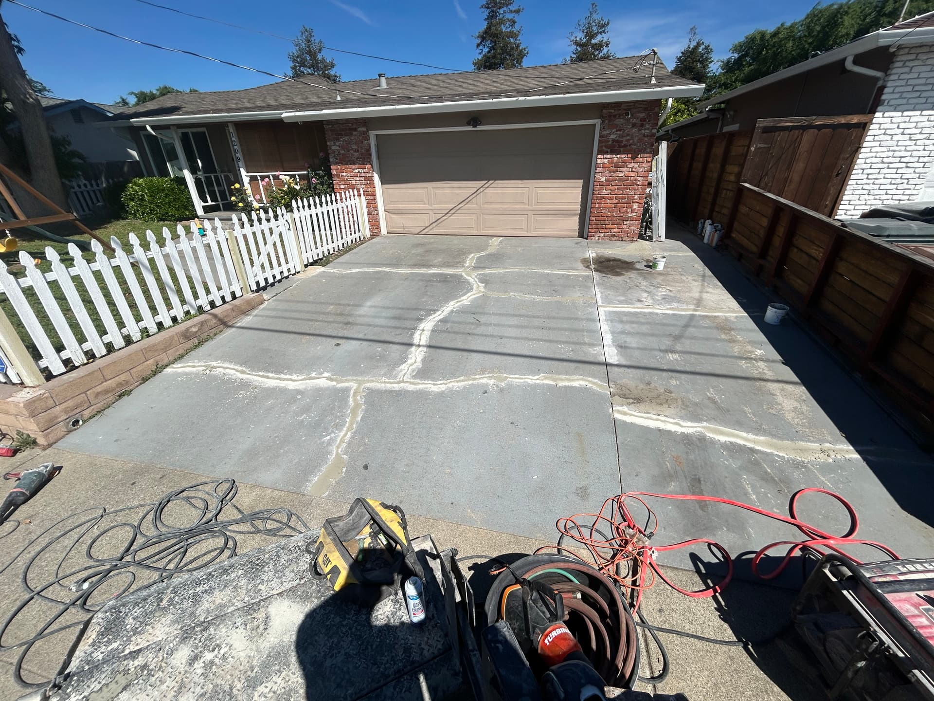 Gallery photos for Concrete Crack Repair Across Driveways and Sidewalks: Image #7