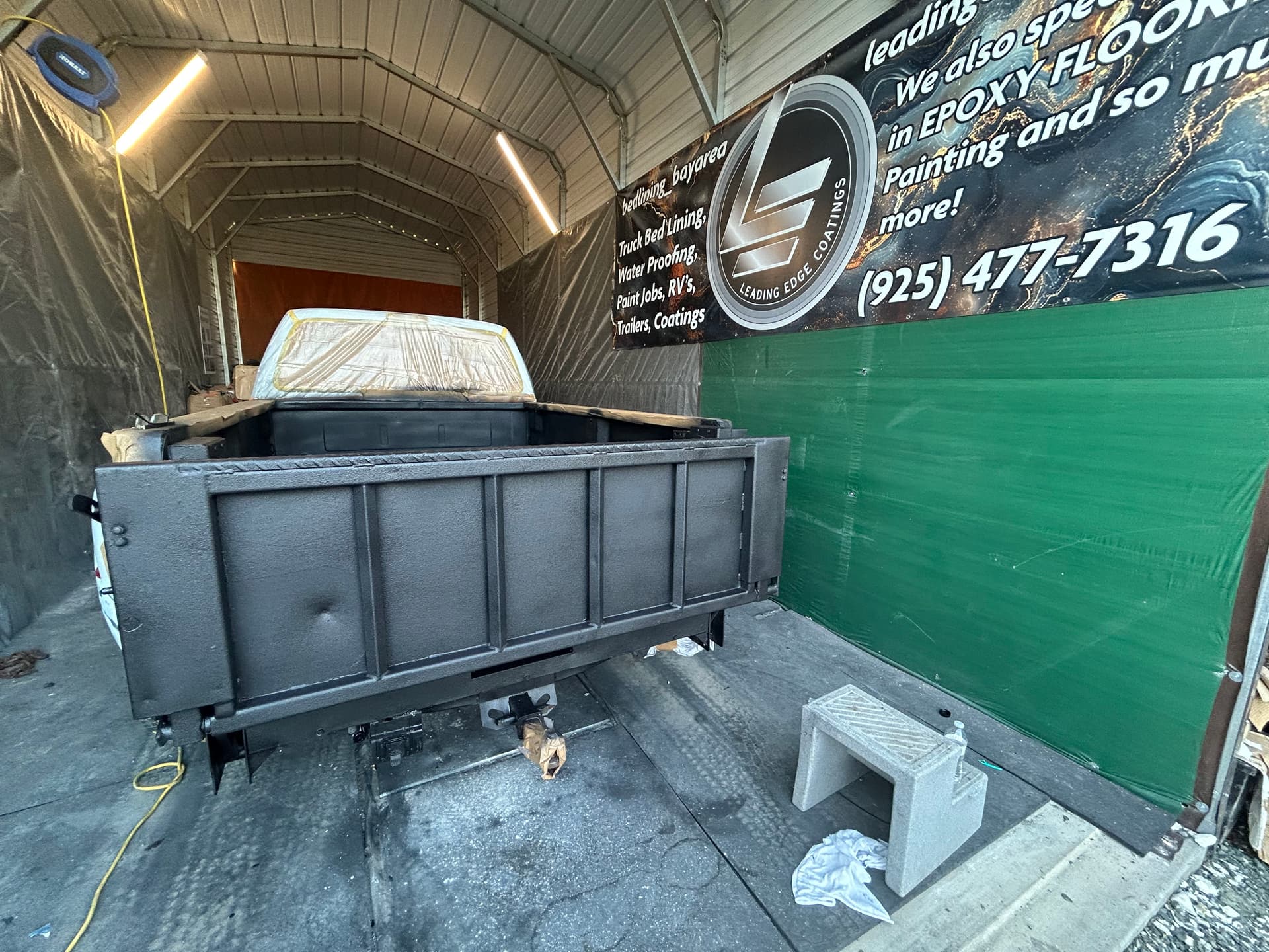 Gallery photos for Ford F-350 Dually Gets Full Truck Bed Coating and Body Work: Image #4