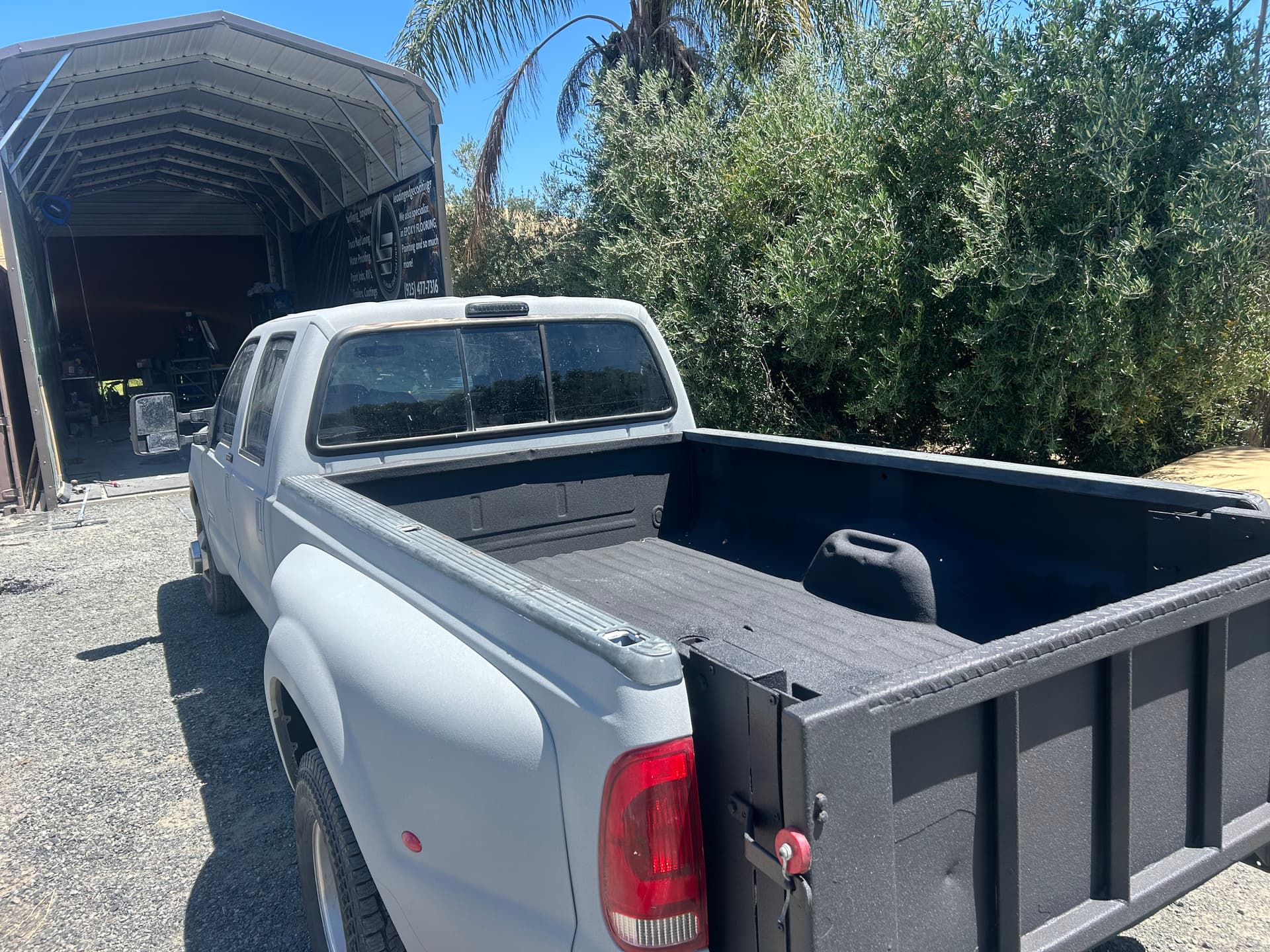 Gallery photos for Full Truck Coating and Bedliner Done Right on This Ford F-350: Image #9