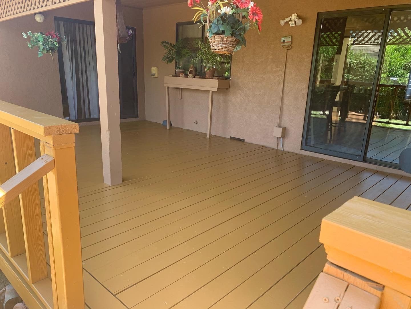 Gallery photos for Deck Painting and Concrete Sealing Done Right: Image #4
