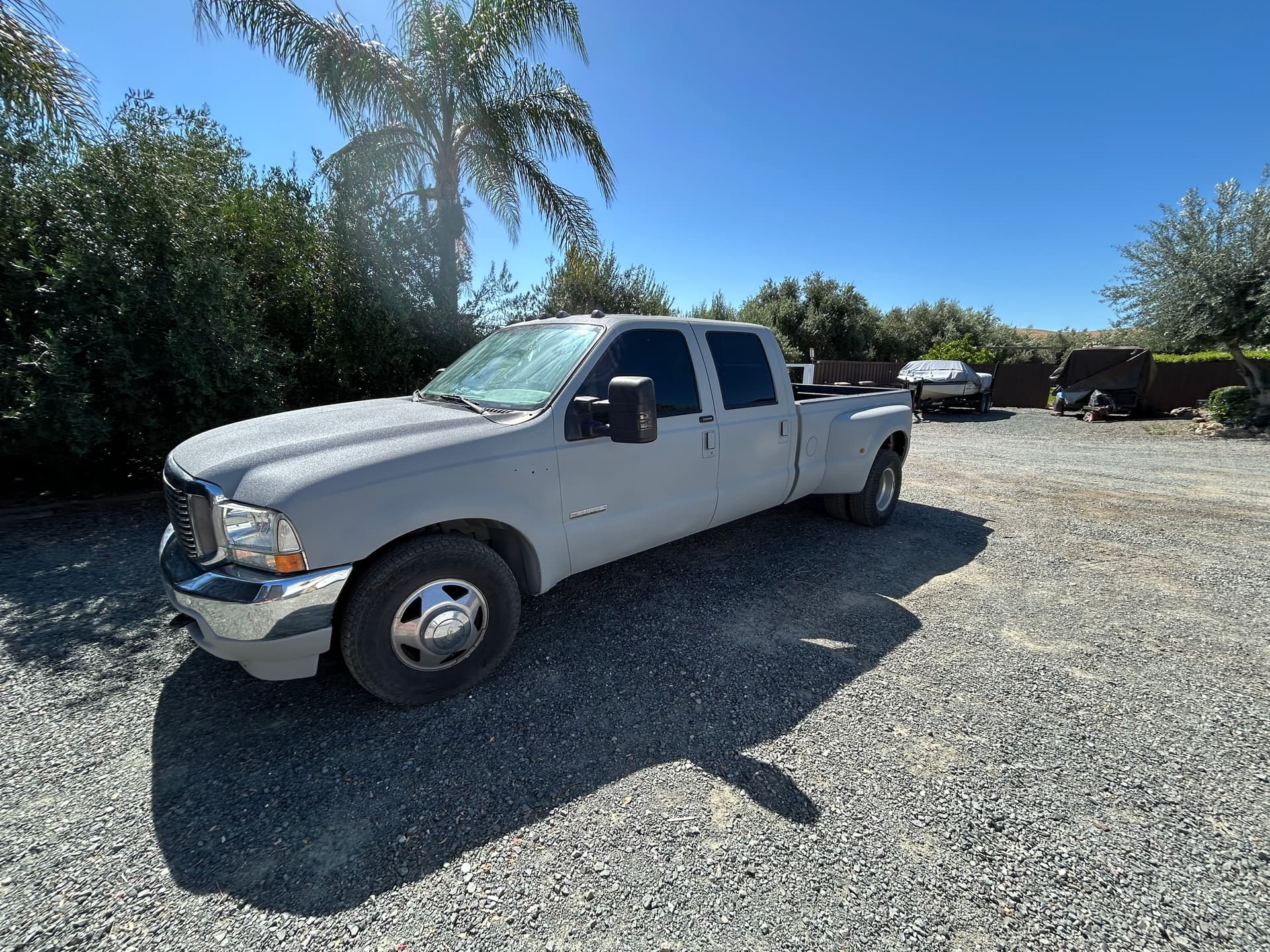 Gallery photos for Ford F-350 Dually Gets Full Truck Bed Coating and Body Work: Image #9
