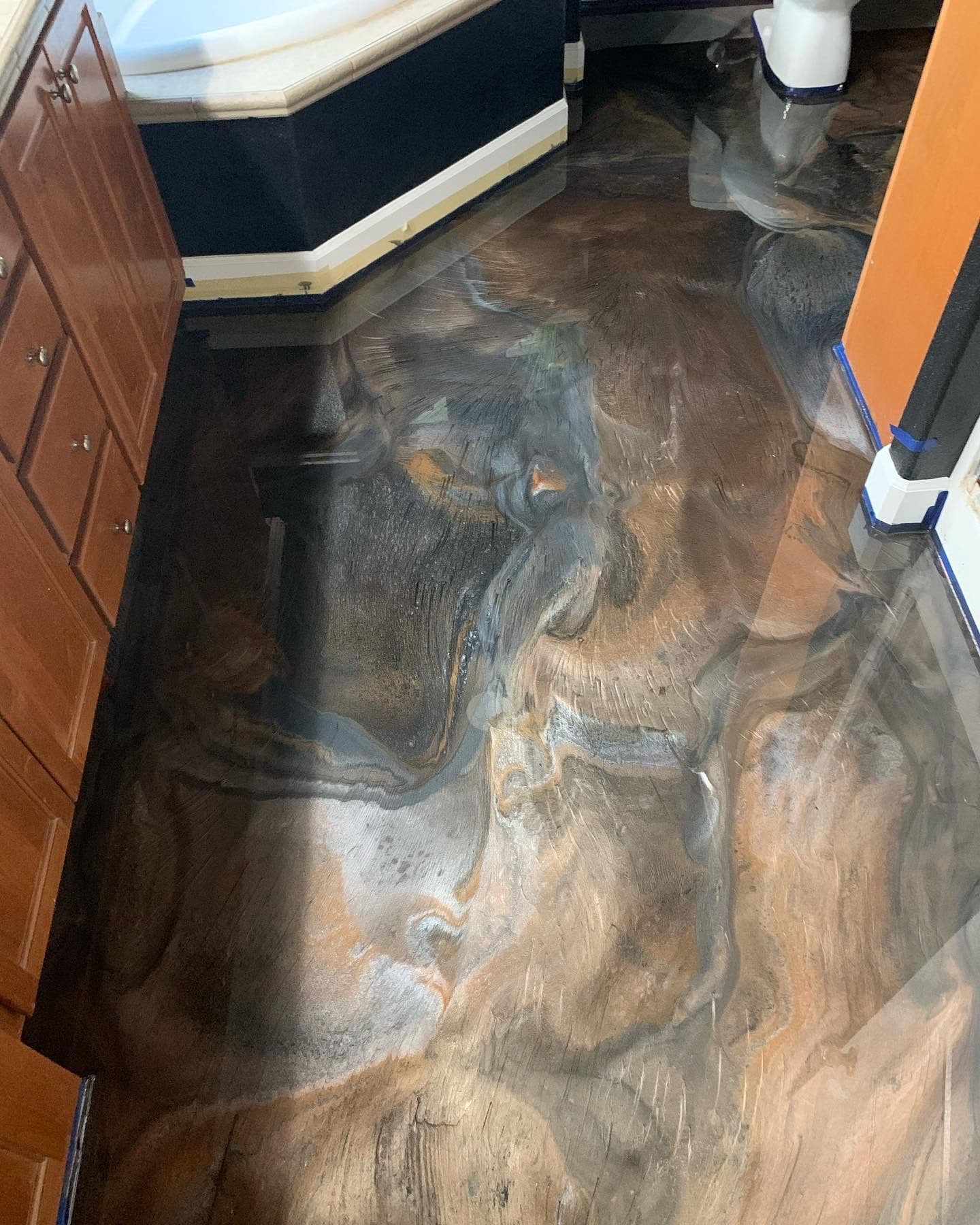 Gallery photos for Metallic Epoxy Bathroom Floor That Looks Like Natural Stone: Image #1