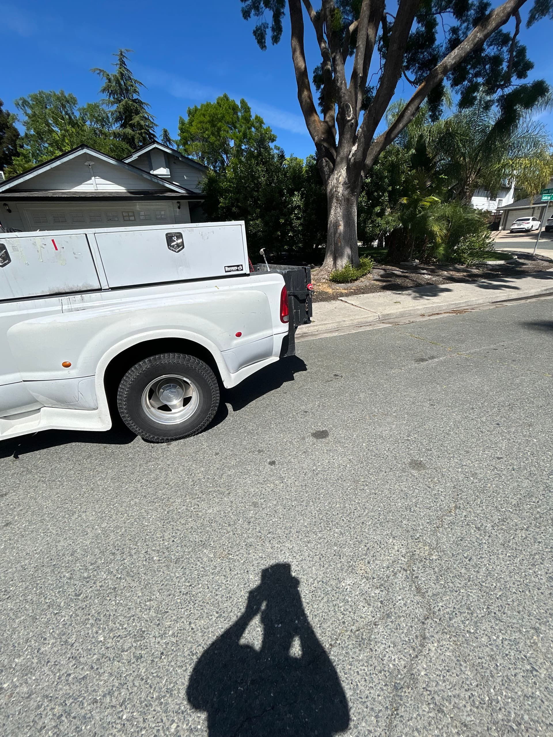 Gallery photos for Concrete Crack Repair Across Driveways and Sidewalks: Image #5